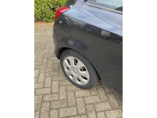 Opel corsa 93-gtd-9 - afbeelding 29 van  31