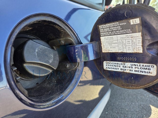 Opel corsa corsa 1.0i xep 12v essentia 60, 2003 - afbeelding 2 van  47