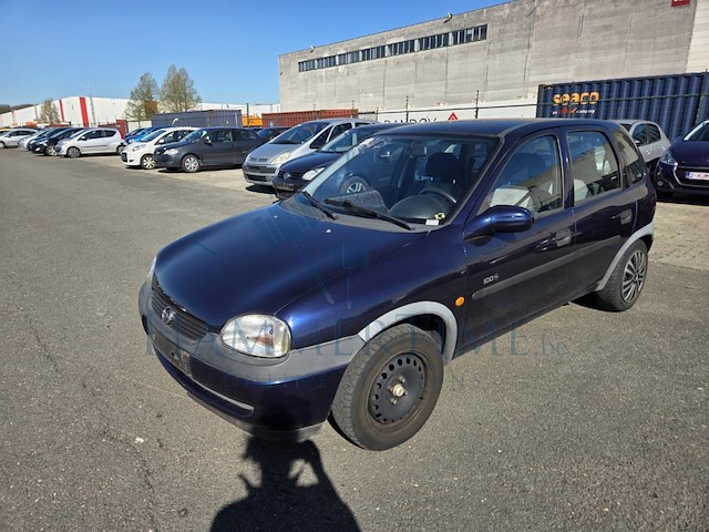 Opel corsa corsa 1.0i xep 12v essentia 60, 2003 - afbeelding 1 van  47