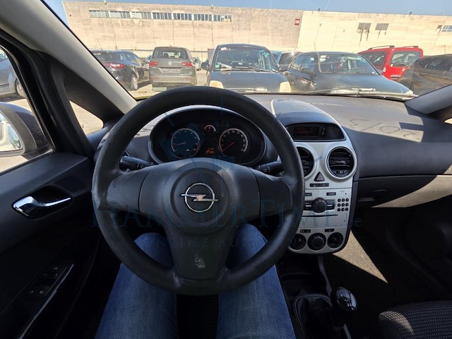 Opel corsa corsa 1.3 cdti ecoflex enjoy fap 75, 2009 - afbeelding 19 van  65