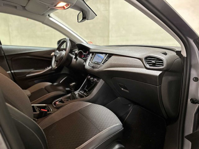 Opel grandland x 1.2 turbo business executive 131pk 2020 (origineel-nl + 1e eigenaar), h-882-pb - afbeelding 47 van  64