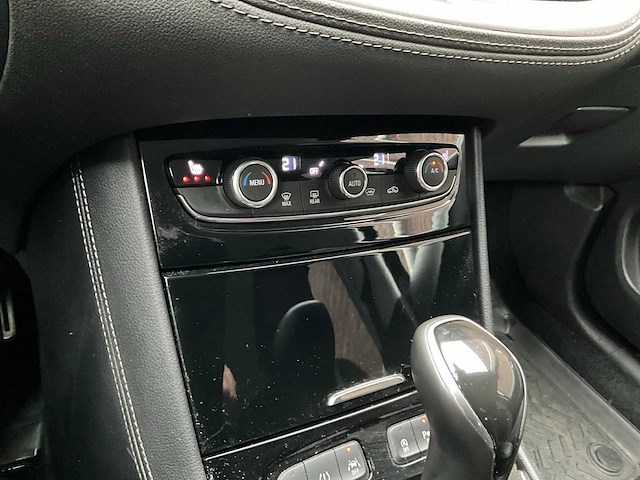 Opel grandland x 1.2 turbo ultimate - personenauto (verbruikt olie) - afbeelding 3 van  14