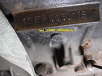 Opel gt 1900 engine | original german classic sports car engine - afbeelding 2 van  26