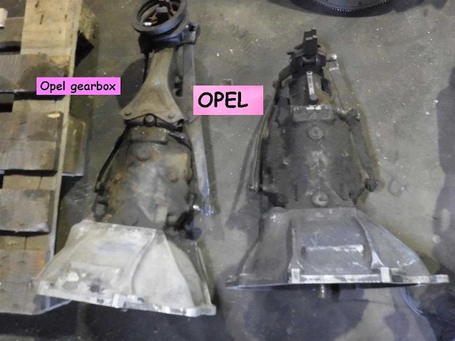 Opel gt 1900 engine | original german classic sports car engine - afbeelding 12 van  26