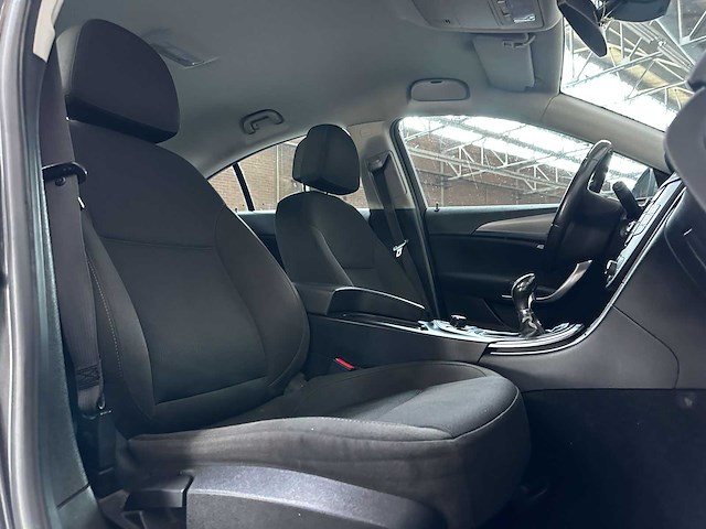 Opel insignia 1.6 t edition 179pk 2010 (origineel-nl), 45-njt-2 - afbeelding 18 van  28