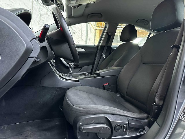 Opel insignia 1.6 t edition 179pk 2010 (origineel-nl), 45-njt-2 - afbeelding 24 van  42