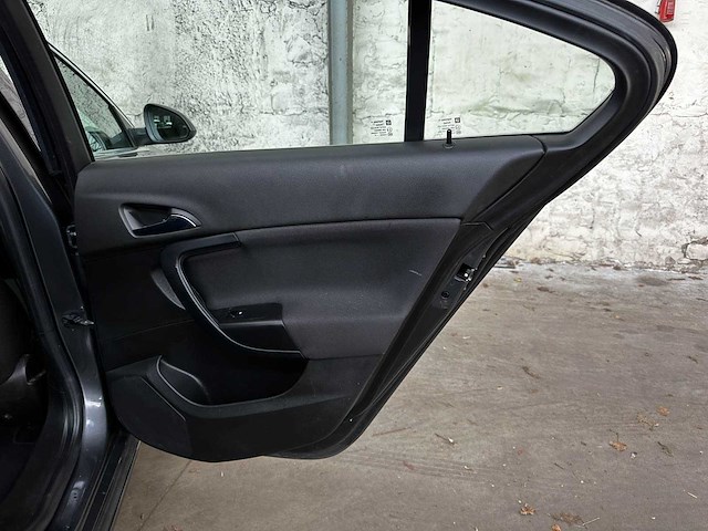 Opel insignia 1.6 t edition 179pk 2010 (origineel-nl), 45-njt-2 - afbeelding 28 van  42