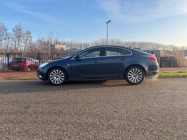 Opel insignia 1.6 t edition 2010 | 18-ljf-2 i - afbeelding 4 van  6
