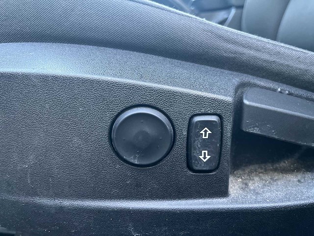 Opel insignia sports tourer 1.4 turbo ecoflex business edition 2012 | 29-trf-8 - afbeelding 17 van  20