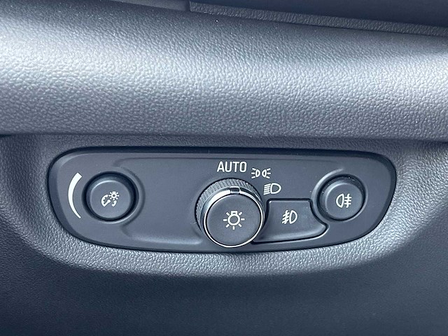 Opel insignia sports tourer 1.6 cdti et innovation 2018 | l-360-nd - afbeelding 17 van  33