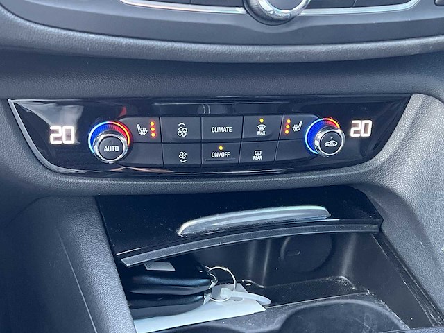 Opel insignia sports tourer 1.6 cdti et innovation 2018 | l-360-nd - afbeelding 12 van  15
