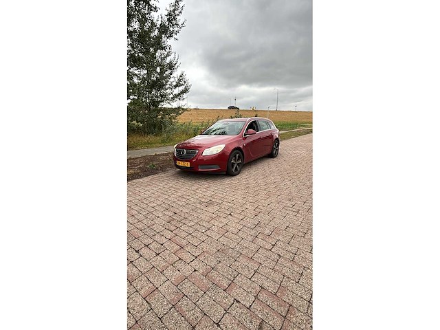 Opel insignia sports tourer 1.8 edition | 24-lzz-8 i - afbeelding 1 van  13