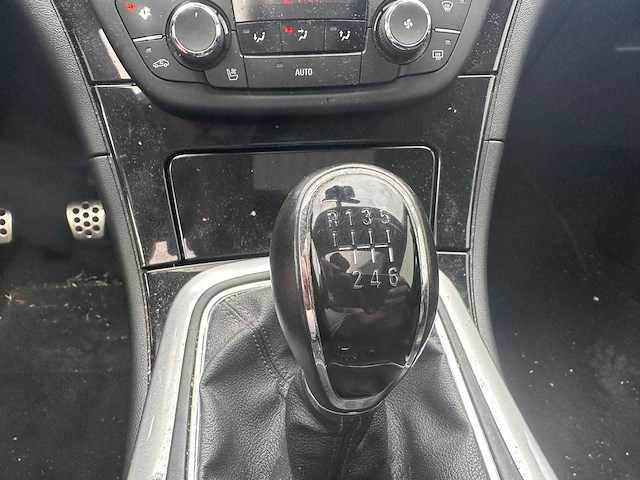 Opel insignia sports tourer 2.0 t cosmo 4x4 , 7546 - afbeelding 6 van  18