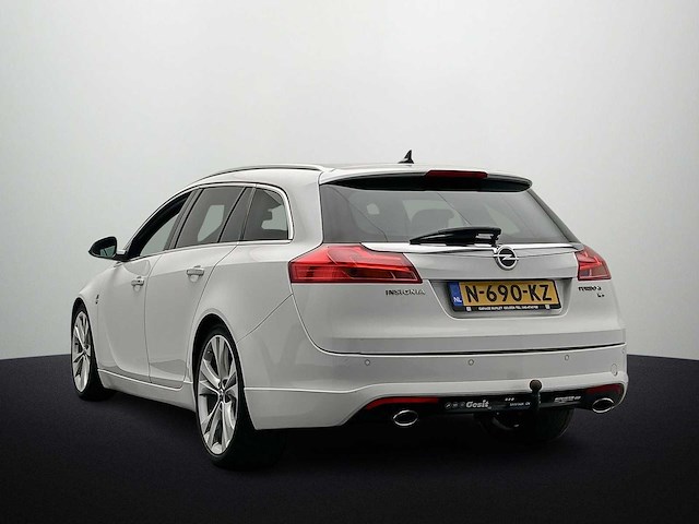 Opel insignia sports tourer 2.0 t sport 4x4 2010 | n-690-kz - afbeelding 2 van  43