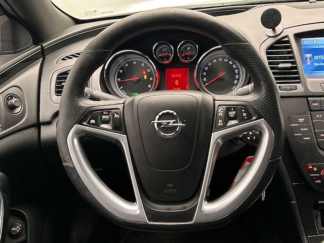 Opel insignia sports tourer 2.0 t sport 4x4 2010 | n-690-kz - afbeelding 39 van  43