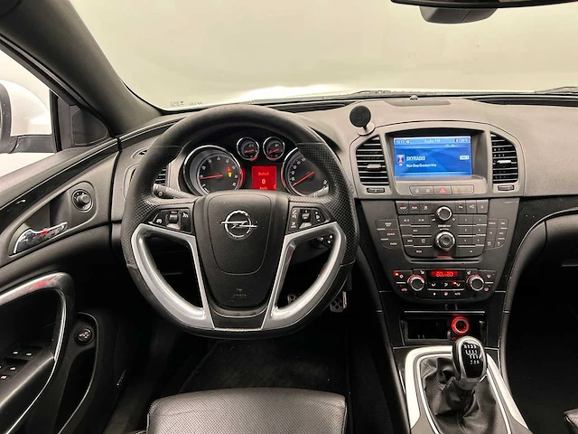 Opel insignia sports tourer 2.0 t sport 4x4 2010 | n-690-kz - afbeelding 11 van  44