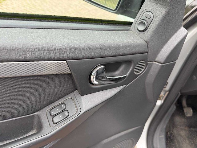 Opel meriva 1.4 16v temptation, 75-ghd-8 - afbeelding 15 van  15