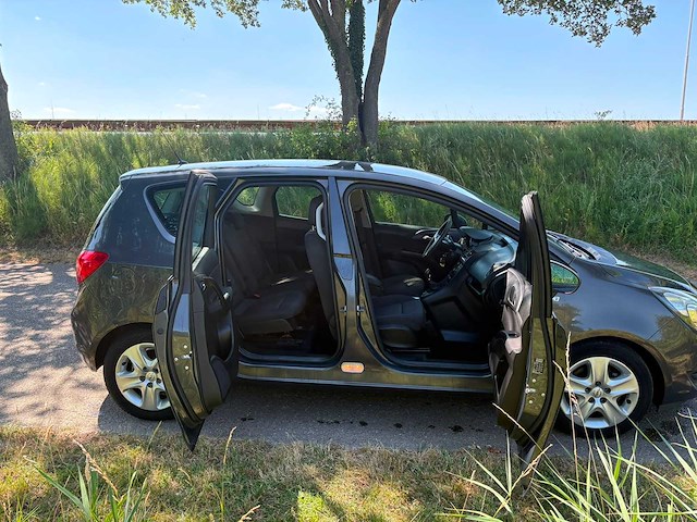 Opel meriva 1.4 turbo berlin , jk-199-j - afbeelding 2 van  24
