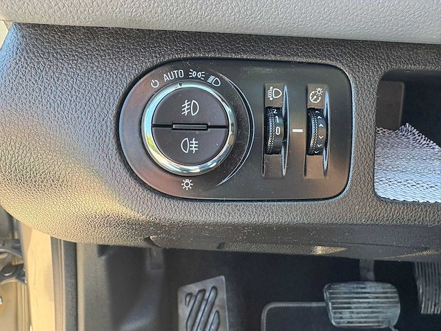 Opel meriva 1.4 turbo cosmo , 4-xzl-29 - afbeelding 18 van  32