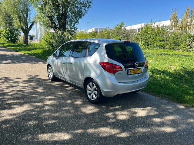 Opel meriva 1.4 turbo cosmo; 6-snt-32 - afbeelding 17 van  22