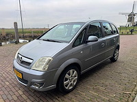 Opel meriva 1.6-16v cosmo automaat 53-xn-fl - afbeelding 1 van  24