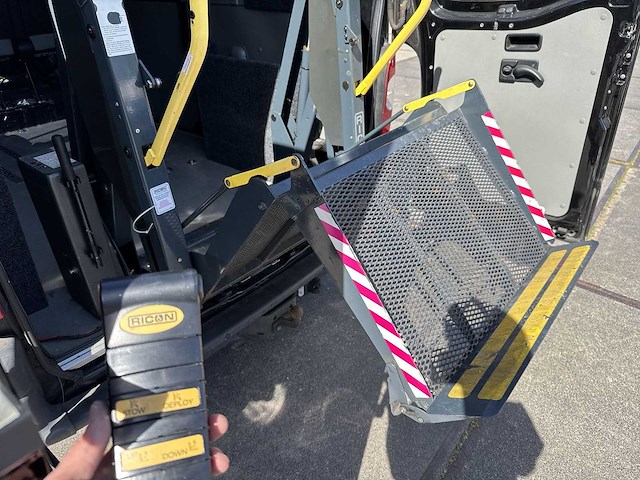 Opel movano 2.5 cdti l1h1 rolstoelbus | 8-vth-21 - afbeelding 18 van  32