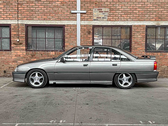 Opel omega 3000 24v 204pk 1989 - afbeelding 17 van  39