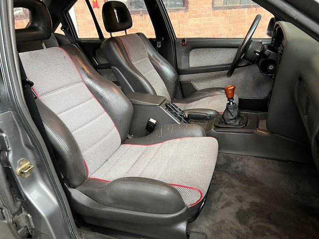 Opel omega 3000 24v 204pk 1989 - afbeelding 37 van  39