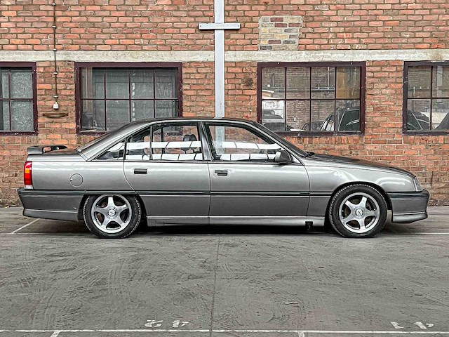Opel omega 3000 24v 204pk 1989 - afbeelding 8 van  39