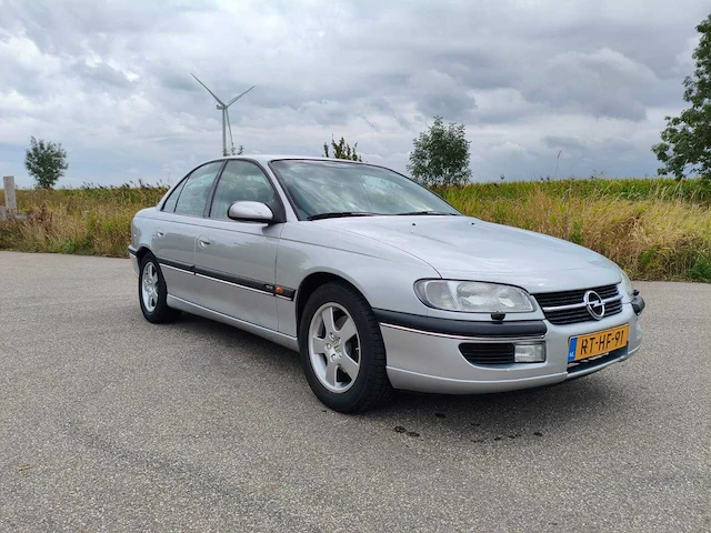 Opel omega wagon 2.5i v6 cd business, rt-hf-91 - afbeelding 10 van  16