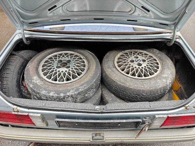 Opel rekord - afbeelding 14 van  23
