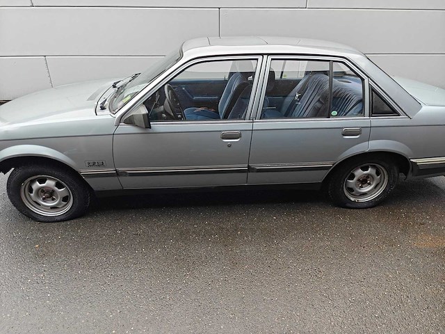 Opel rekord - afbeelding 12 van  23