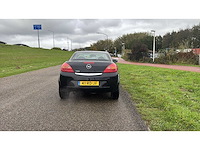 Opel tigra twintop 1.4-16v cosmo 2005 | 41-rd-jf i - afbeelding 2 van  13