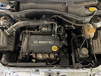 Opel tigra twintop 1.4-16v rhythm 90pk 2007 (origineel-nl), 79-ts-pb - afbeelding 28 van  43