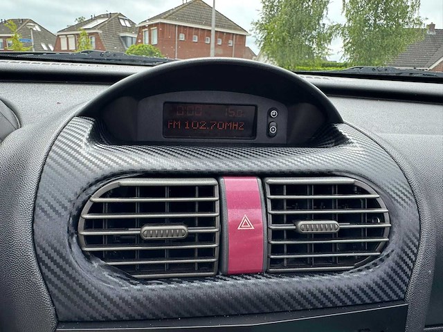 Opel tigra twintop 1.8-16v airco enjoy hx-952-h - afbeelding 19 van  26