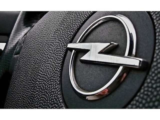 Opel tigra twintop 1.8-16v cosmo 2005 - afbeelding 2 van  23