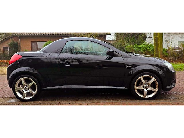 Opel tigra twintop 1.8-16v cosmo 2005 - afbeelding 21 van  23