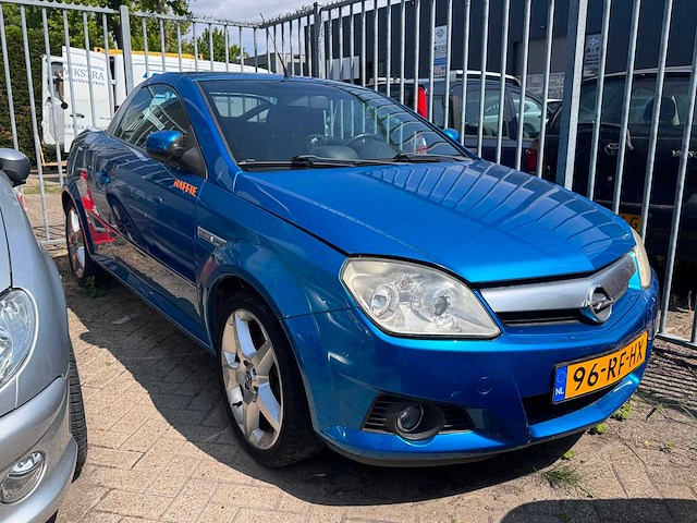 Opel tigra twintop 1.8-16v cosmo , 96-rf-hx - afbeelding 4 van  10