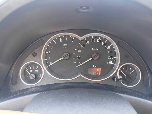 Opel tigra twintop 1.8-16v cosmo , 96-rf-hx - afbeelding 8 van  10
