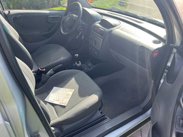 Opel tour - 1.6 comfort , 96-lj-rj - afbeelding 1 van  19