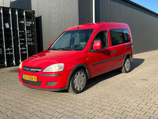 Opel tour 1.3 cdti enjoy personenwagen - afbeelding 1 van  24