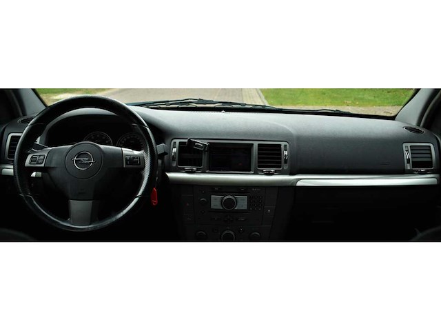 Opel vectra gts 1.8-16v executive 2008 - afbeelding 2 van  22