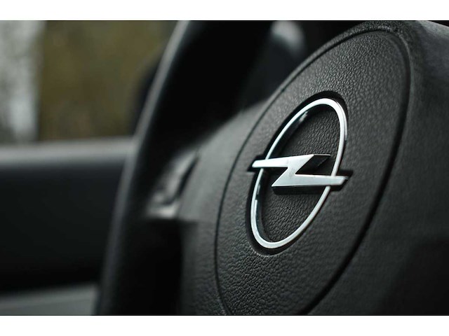 Opel vectra gts 1.8-16v executive 2008 - afbeelding 3 van  22