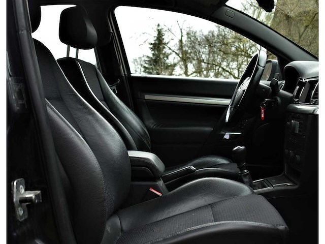 Opel vectra gts 1.8-16v executive 2008 - afbeelding 22 van  22