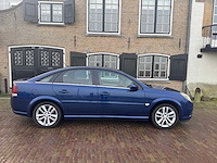 Opel vectra gts 1.8-16v executive 25-gbs-7 - afbeelding 19 van  22
