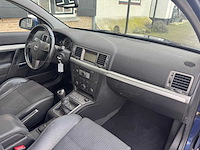 Opel vectra gts 1.8-16v executive 25-gbs-7 - afbeelding 21 van  22