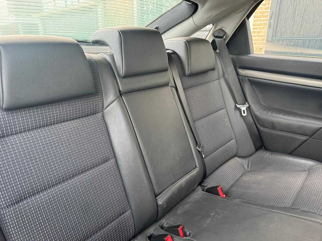 Opel vectra gts 1.8-16v executive 25-gbs-7 - afbeelding 14 van  20