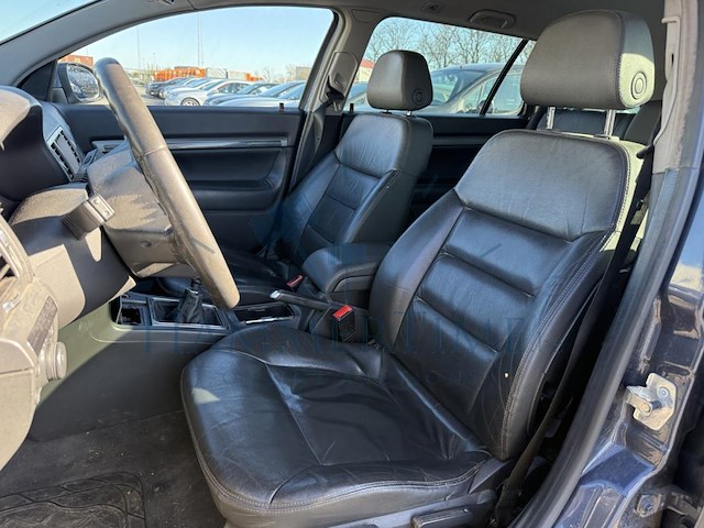 Opel vectra sw 1.9 dt cdti essentia, 2008 - afbeelding 26 van  27