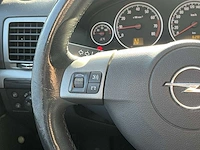 Opel vectra wagon 1.8-16v executive | 23-hnh-3 i - afbeelding 2 van  23