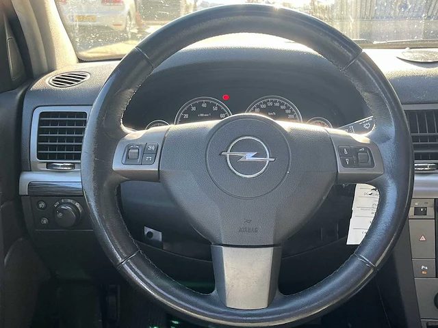 Opel vectra wagon 1.8-16v executive | 23-hnh-3 i - afbeelding 9 van  23